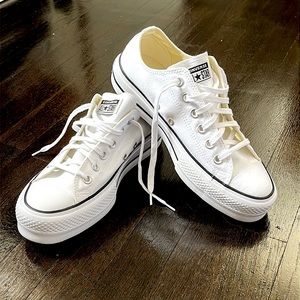 Converse Chuck Taylor All Star Low Top Platform Sneaker – White